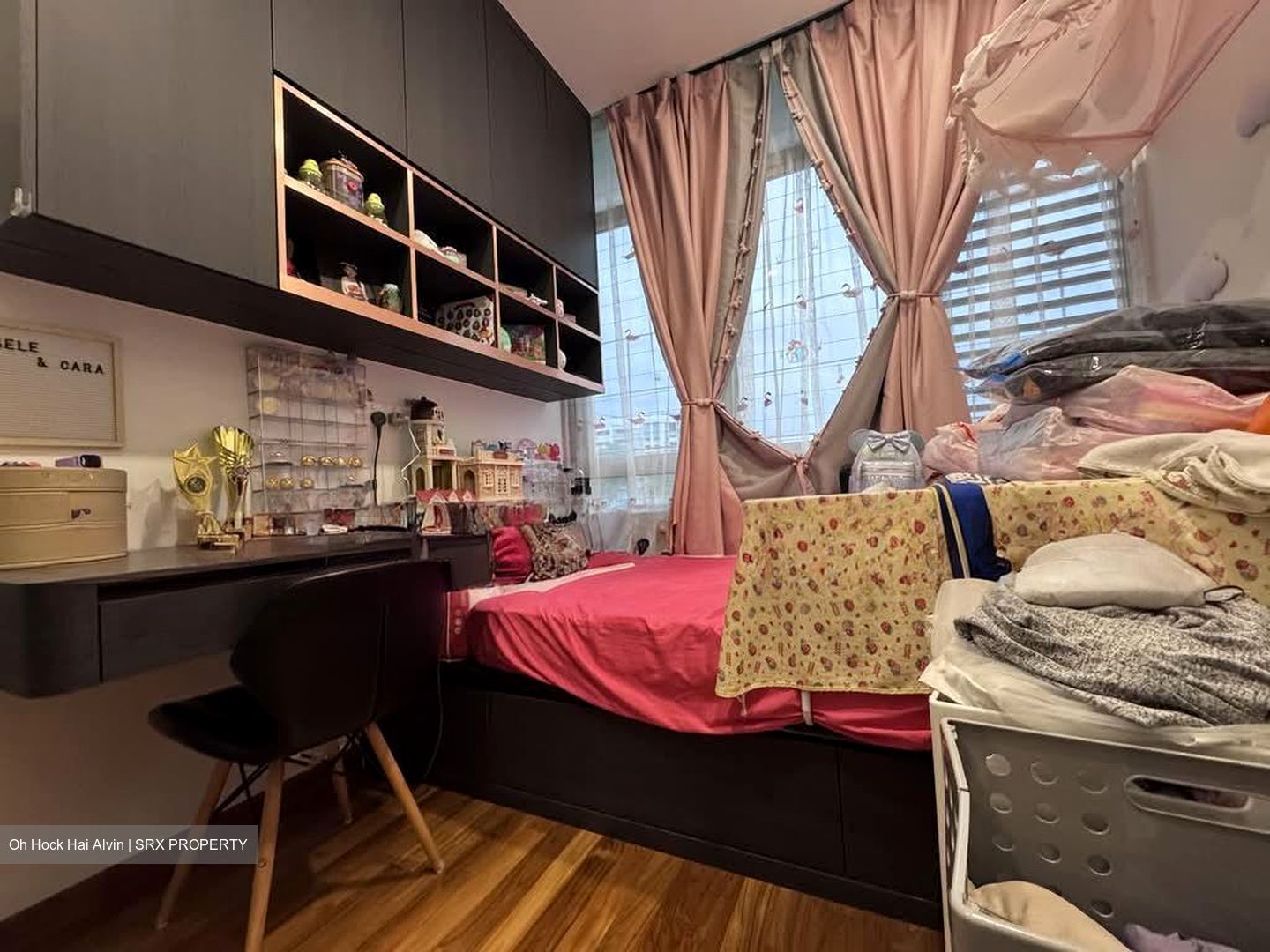 Marlene Ville (D19), Terrace #556594061